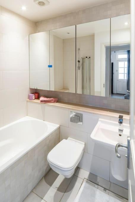 Апартаменты Superior 5* Kensington, London Flat + Free Wi-Fi Экстерьер фото